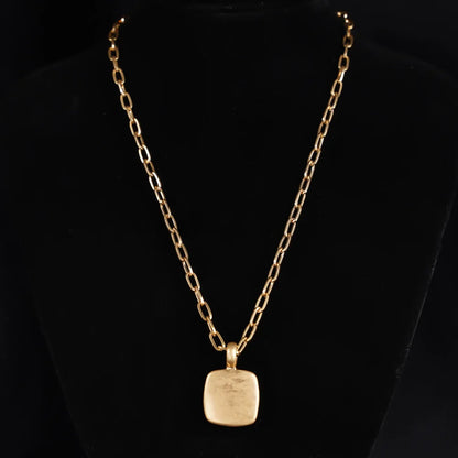 Unique Irregular Shape Pendants And Multi-Layered Designs In European And American Style Necklaces For Women's Banquets Travel